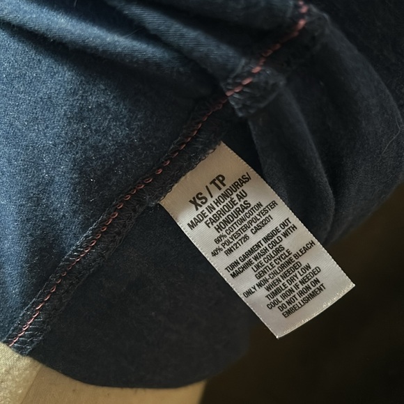 ❤️‍🔥5/20$ AEROPOSTALE💫 Women’s Blue Logo V- Neck Short Sleeve Shirt - Picture 7 of 8